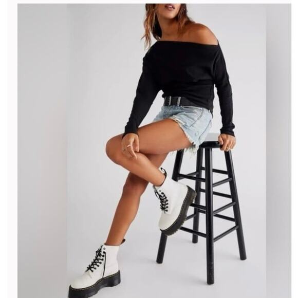 NEW Dr. Martens 1460 Pascal Max White Leather‎ Platform Combat Boots - Picture 4 of 13